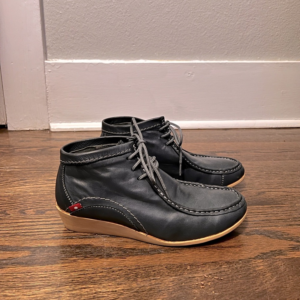 Oliberte Navy Blue Loafer EU 39 USL 8